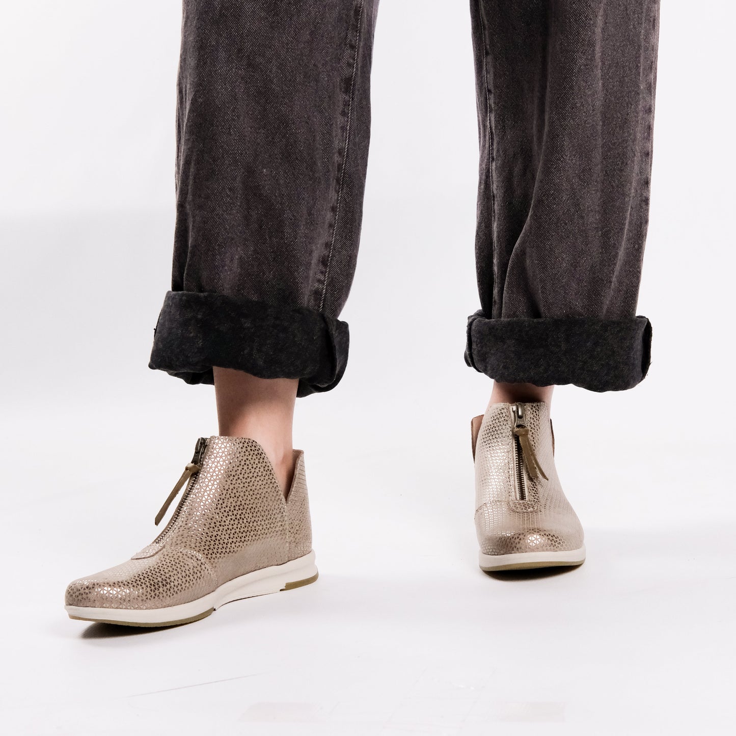 MINK WALKER SNEAKERS