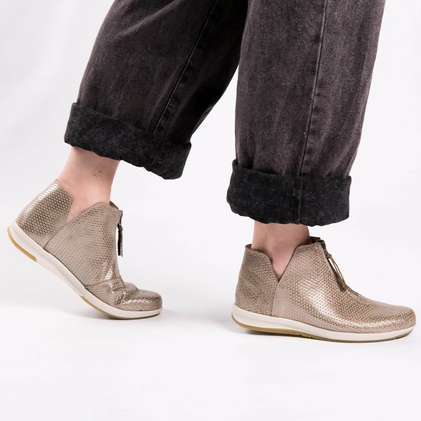 MINK WALKER SNEAKERS