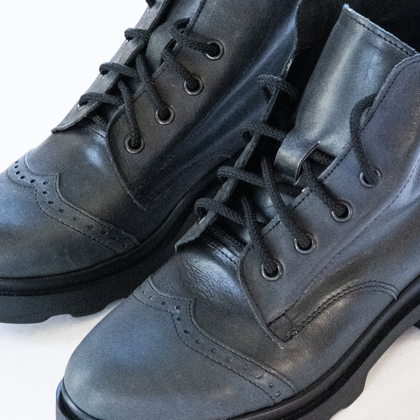 CLASSIC SOFT BLACK BOOTS