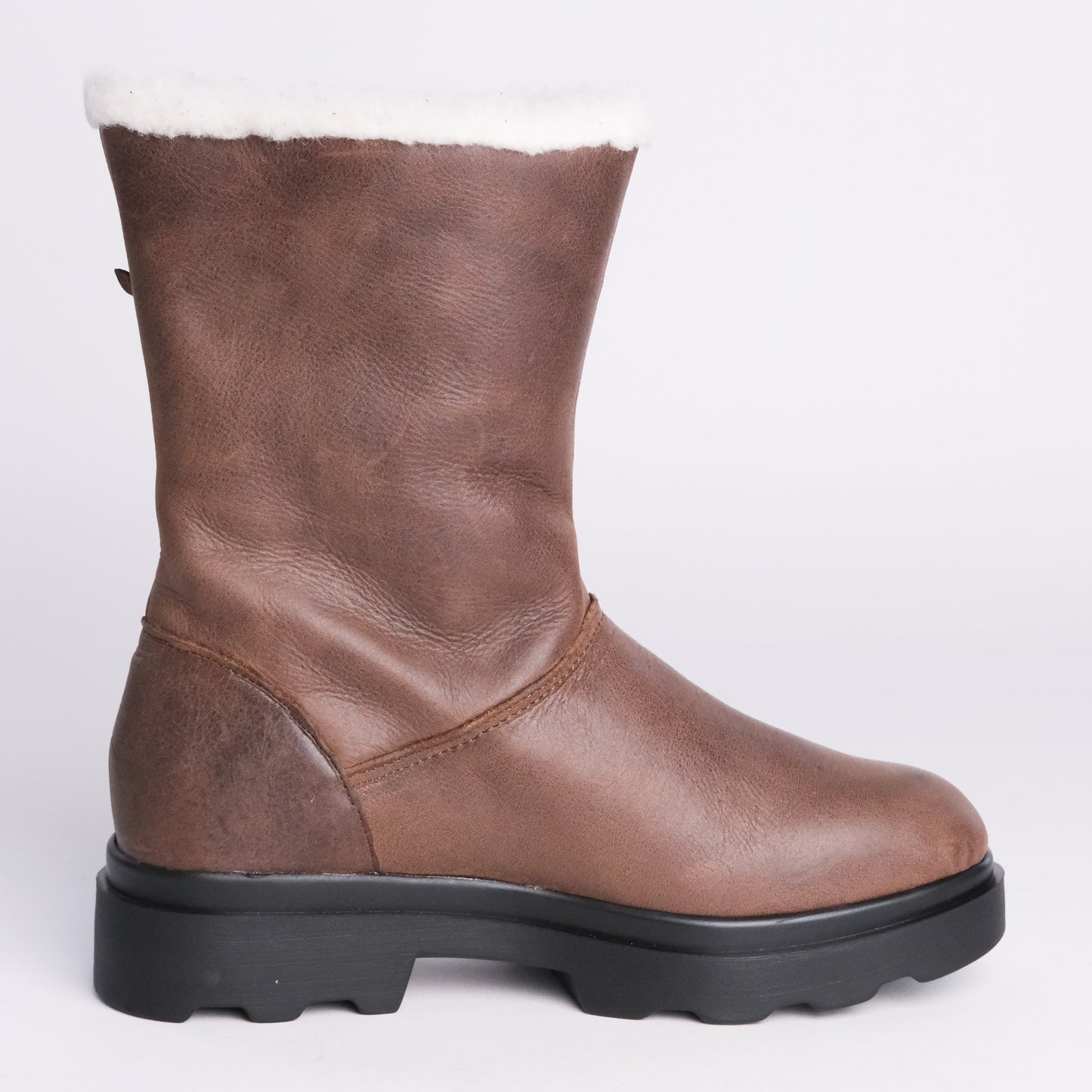 WAXY WOOL BOOT
