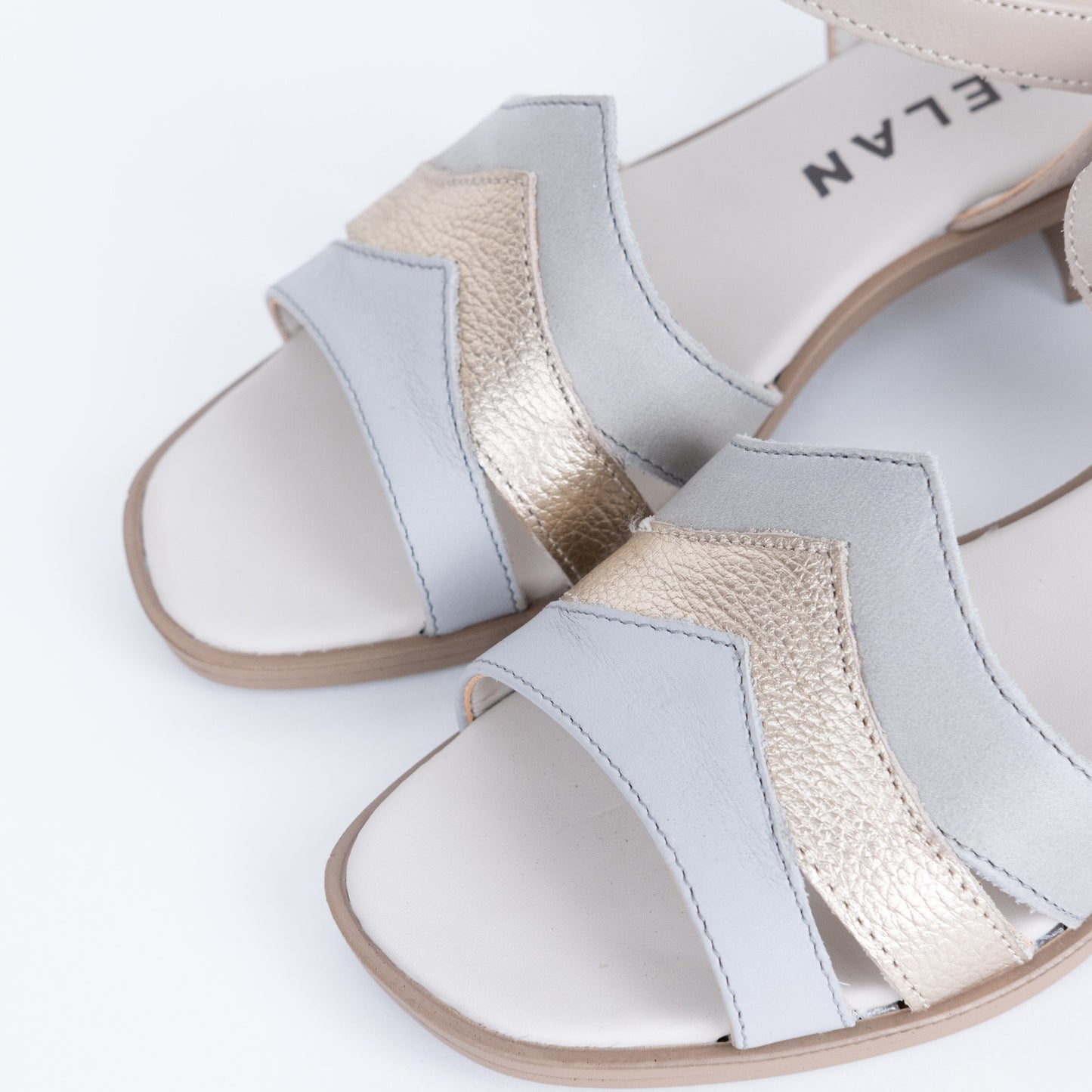 EASY FLATS