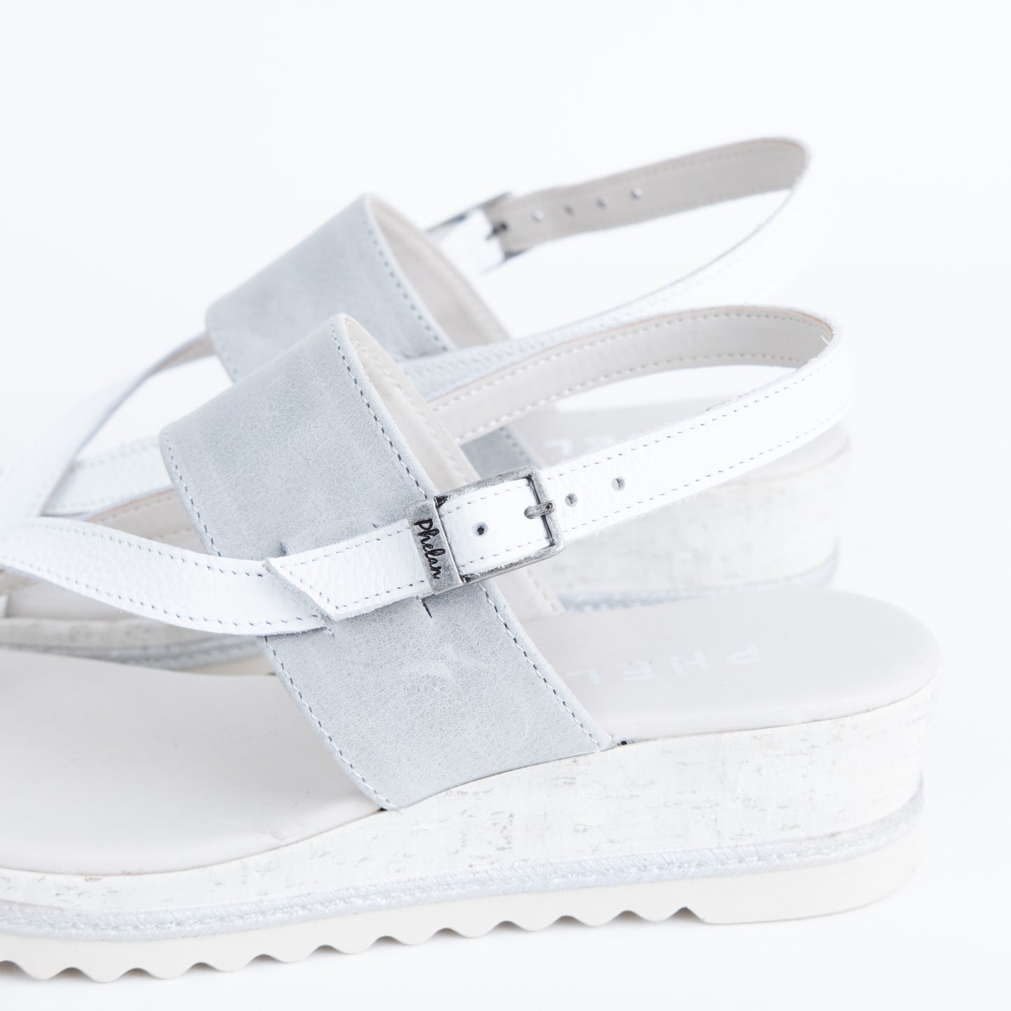 UNIQUE FLATS