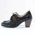 CLASSIC LACE-UP HEELS