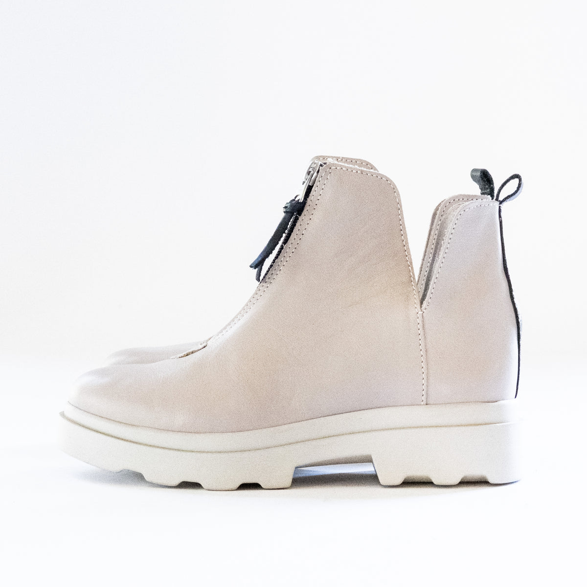 MINK AND BLACK BOOT