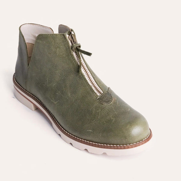 CHELSEA BOOT