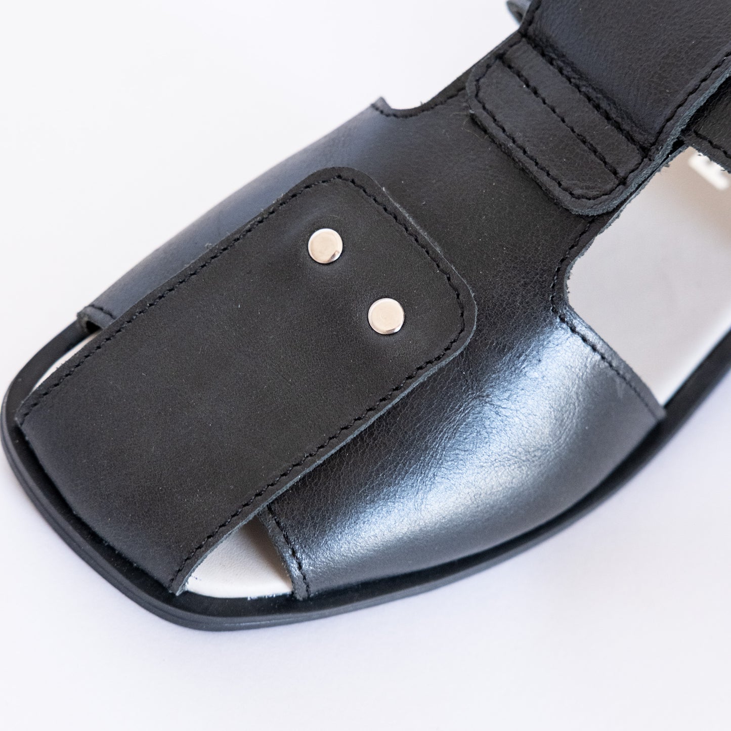 LOVER NOT A FIGHTER FLATS