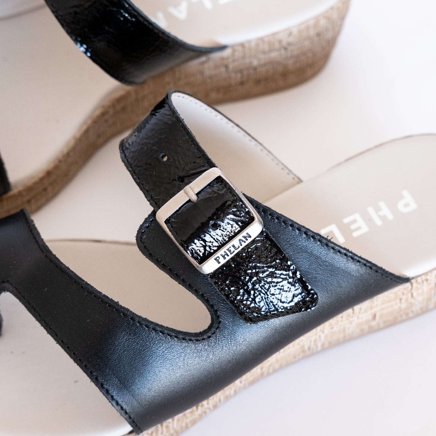 DOUBLE STRAP WALKERS