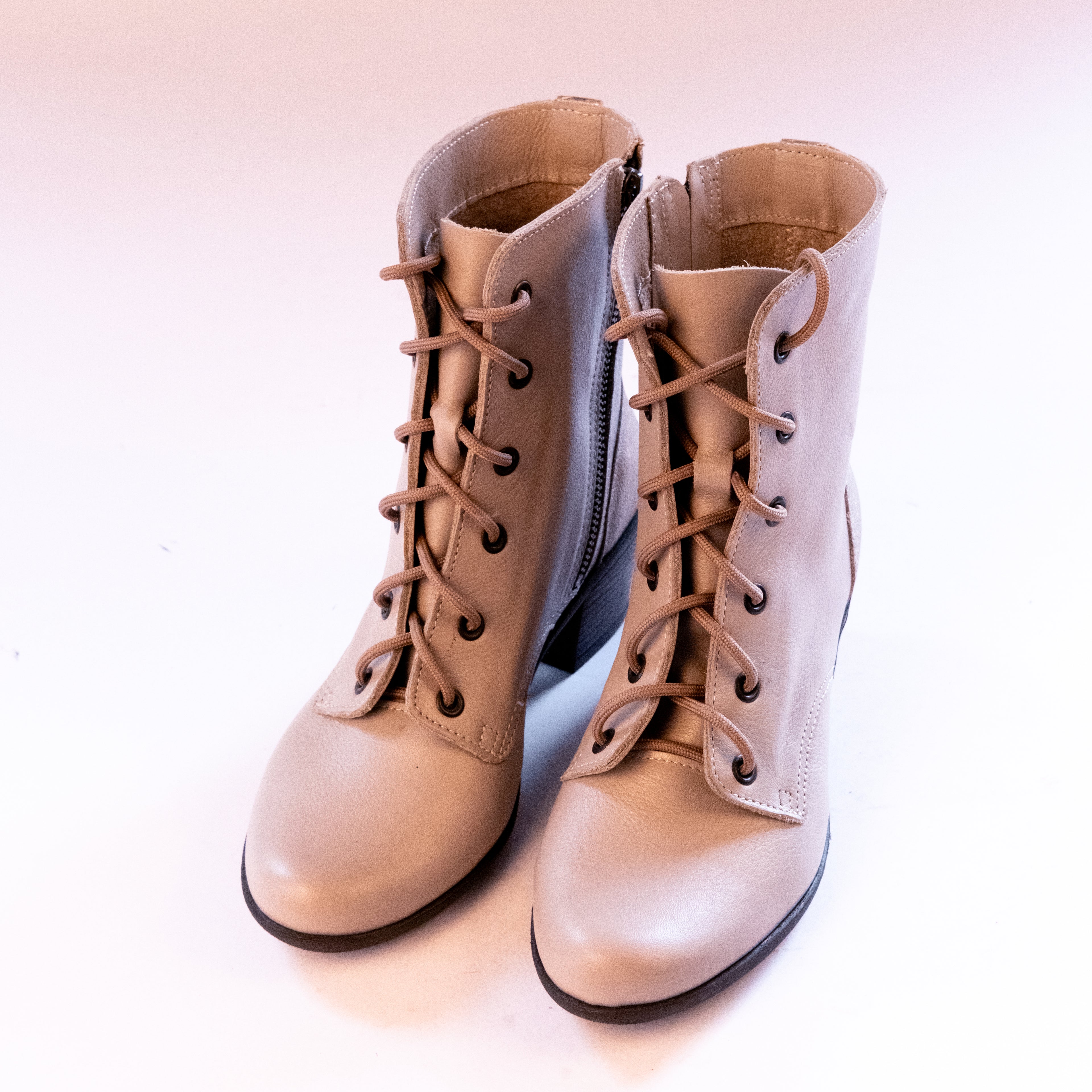 SHOW STOPPER BOOTS
