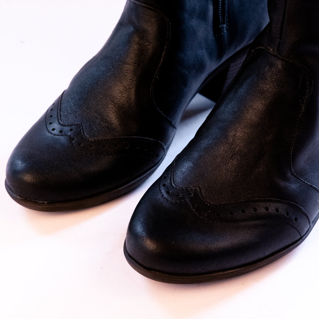 MID-CALF BOOTS