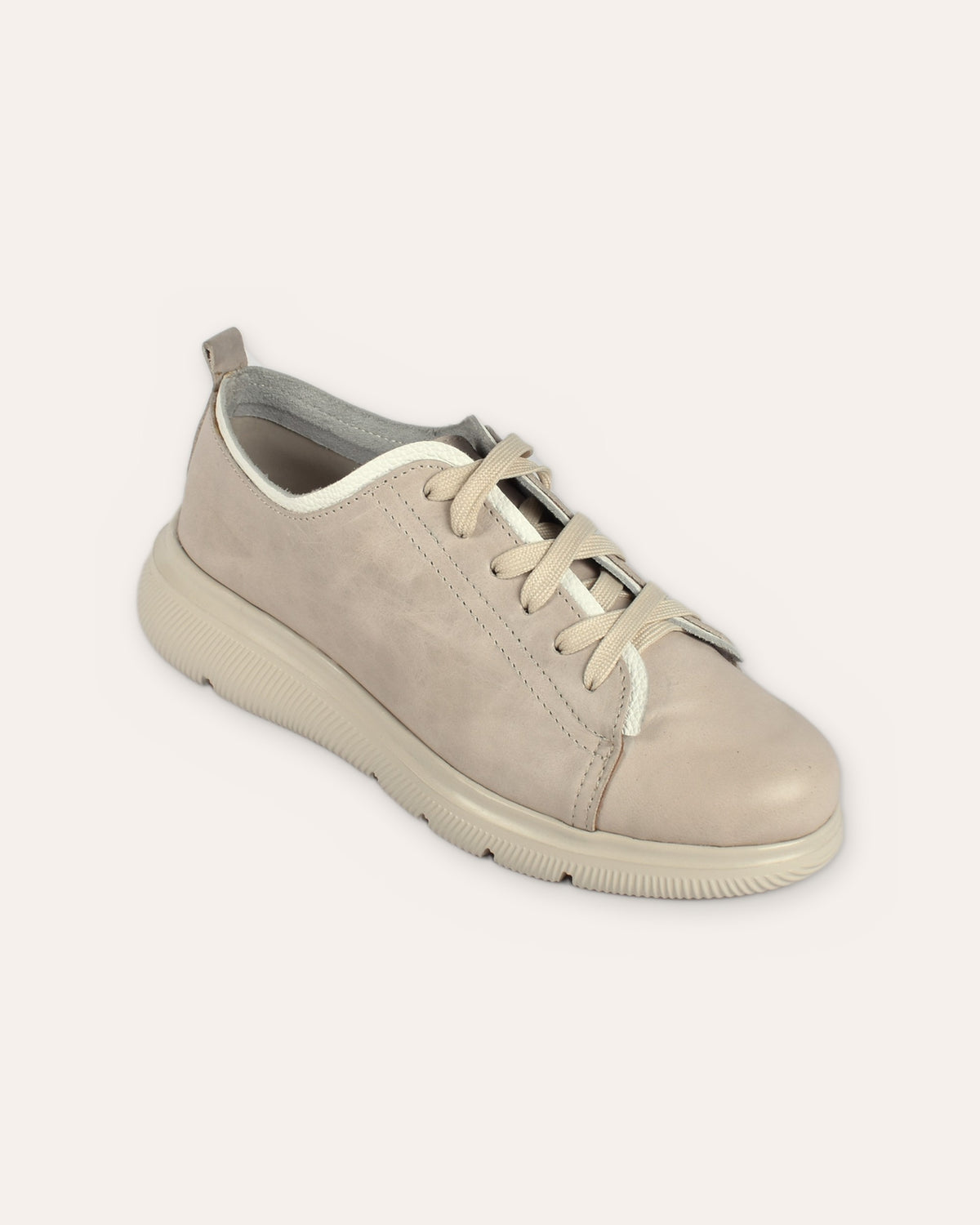 Deck Sneaker in Stone/White, single shoe from the front