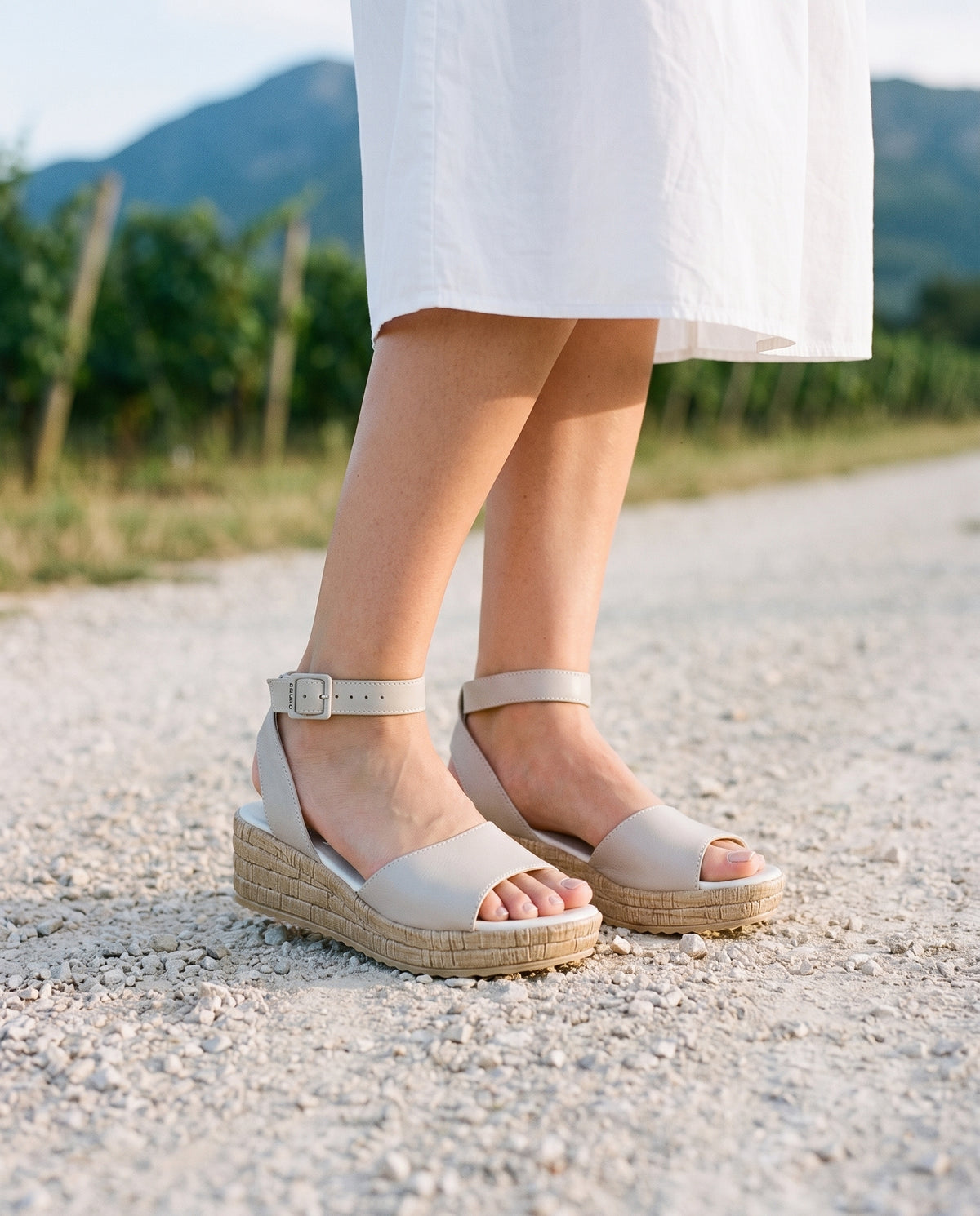 Vela Wedge in Taupe, worn