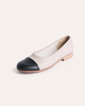 Tessa Pump with round toe, cream leather with black toe cap